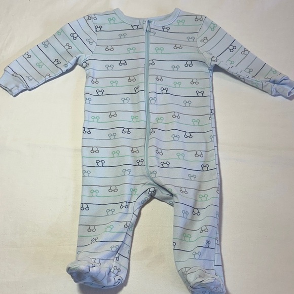 Disney Baby - Mickey Mouse Onesie Footed Sleeper - Picture 1 of 3